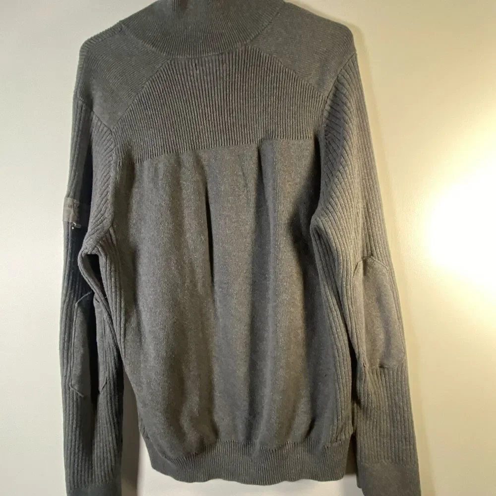 Express Men's V-Neck Sweater in Charcoal